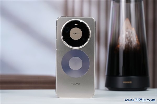 Mate 80系列销量冲破649万台!华为拿下国内手机阛阓份额第一