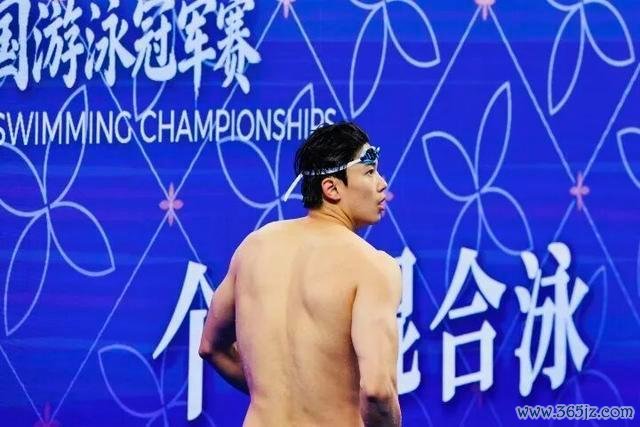 孙杨100自初赛第11名惨遭淘汰 无缘决赛激勉关注